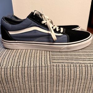 MENS SIZE 13 vans worn